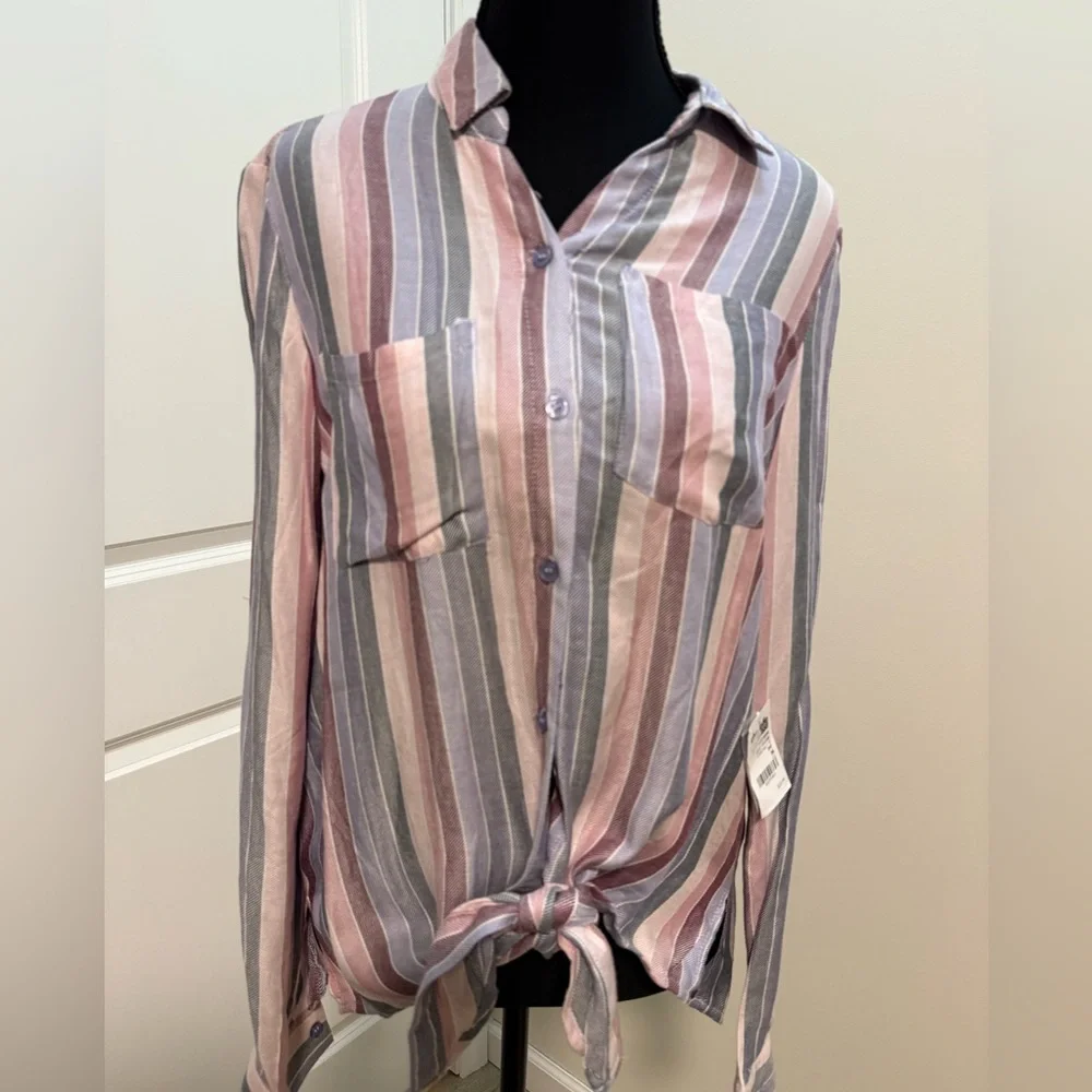 Vertical stripe blouse with muted blue and pink tones